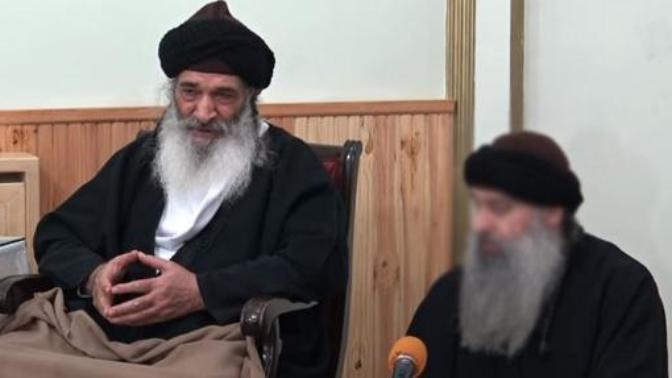 Annenin ve Kız kardeşin kolları Tahrik eder diyen pislik sapık Aczimendi tarikat Şeyhi Müslim Gündüz hakkında ne düşünüyorsunuz?
