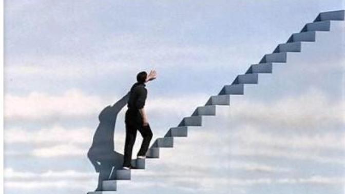 Mesleğinizde/işinizde yükselmek, gelişmek ve ilerlemek için yeni eğitimler, sertifikalar alıyor musunuz?