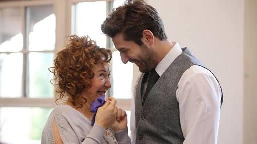 Karizmatik aktör Furkan Palalı hangi kadının yanında daha seksi duruyor?
