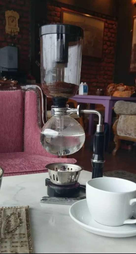 Filitre kahve istedik kimya laboratuvari geldi ??
