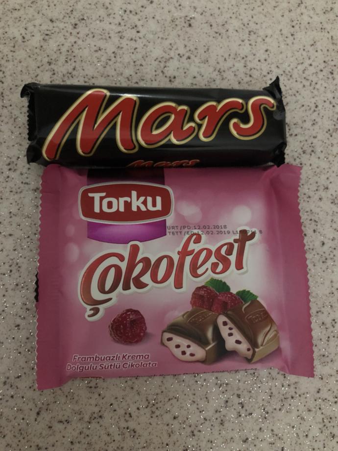 En çok sevdiğiniz abur cubur nedir?