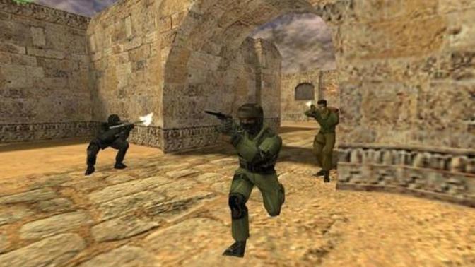 Counter strike oynayanlar kimler. Kız olupta oynayan da var mı :D?