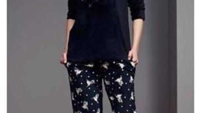 Gecelik giyen kız mı pijama giyen kız mı?