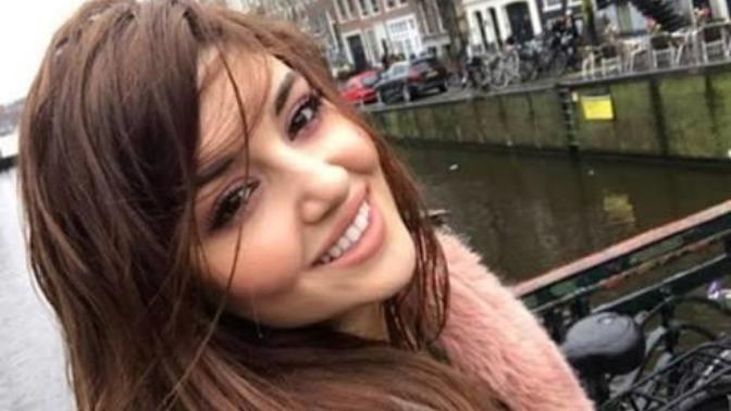 Hande Erçel'in "yanakları" diye bir gerçek var artık. Sizin kilolu olmayıp tombul yanaklı olan karşı cinse bakışınız nedir?