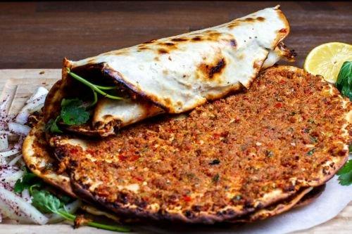mercimek yemeği yanına ne gider?