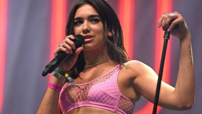Dua Lipa’nın neresi güzel?