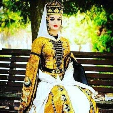 Kadınlara, ÇERKESLER kadar değer veriyor musunuz?