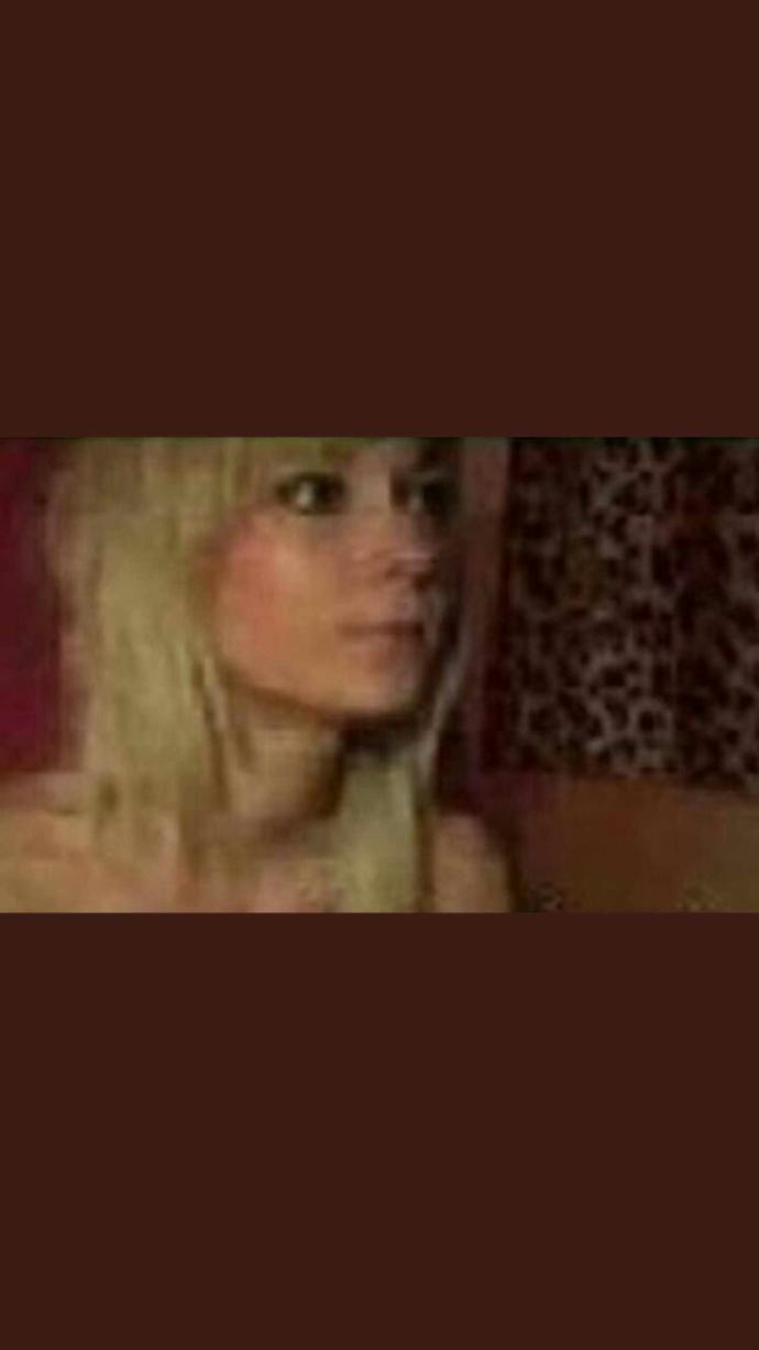 Ayça_22 kendini ifşa etti peki sence gerçek Ayça_22 o mu?