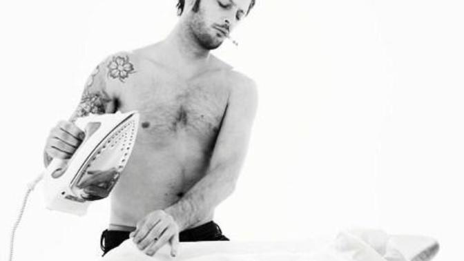 Fotoğraflarda gördüğünüz karizmatik ve seksi erkek sizce nerelidir?