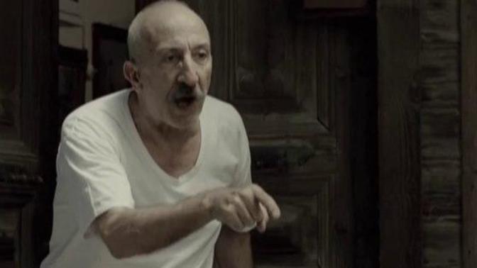 Üvey anneniz veya babanız var mı? Varsa ne şekilde hitap ediyorsunuz?