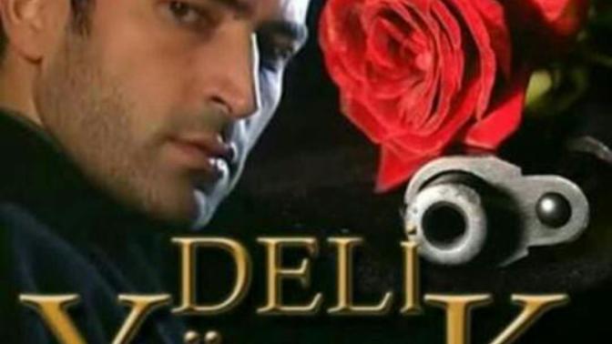 Ceketini omzuna atan erkekler çekici mi?