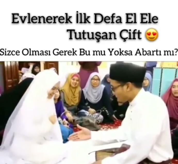 Evlenince ilk defa el ele tutuşan çift😀😍sizce doğru mu yoksa abartımı??