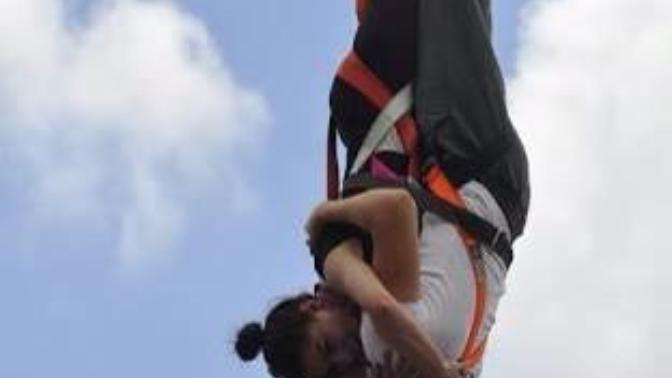 Sevgiliniz, bir pazar kahvaltısından sonra sizi Bungee Jumping yapmaya götürse yapar mısınız?