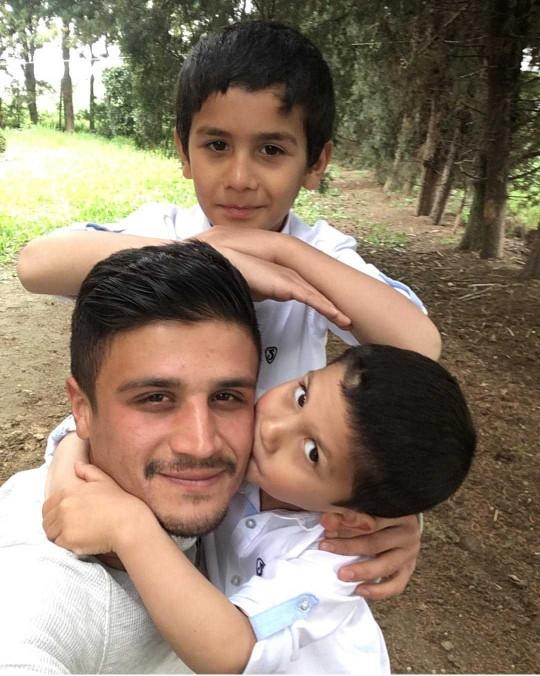 7 yaşindaki kardesim cok yaramaz neden ??