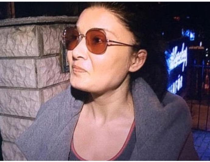 Nurgül Yeşilçay’ın botokstan sonra makyajsız halini görünce sadece şaşıran benmiyim, güzelim kadın ne hale gelmiş?