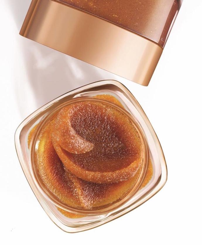Loreal’in Şeker Peelingi’ni aldım , pürüzsüzleştirici ve canlandırıcı özelliği olan,birazdan deneyeceğim,sizce etkisi iyimidir?