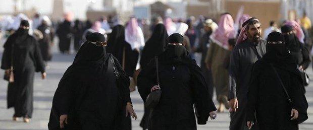 Suudi Arabistan'da kadınların çarşaf giyme zorunluluğu kalkıyor.Kadın özgürlüğü konusunda neler söylemek istersiniz?