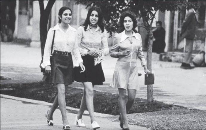 İran ve Afganistan devrimi öncesinde hayat ne kadar farklıymıştı değil mi?