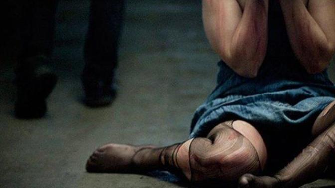 Ekip otosunda tecavüz dehşeti. Polis memuru tutuklandı. Yolda yürürken polise bile güvenemeyecek mi bu millet?