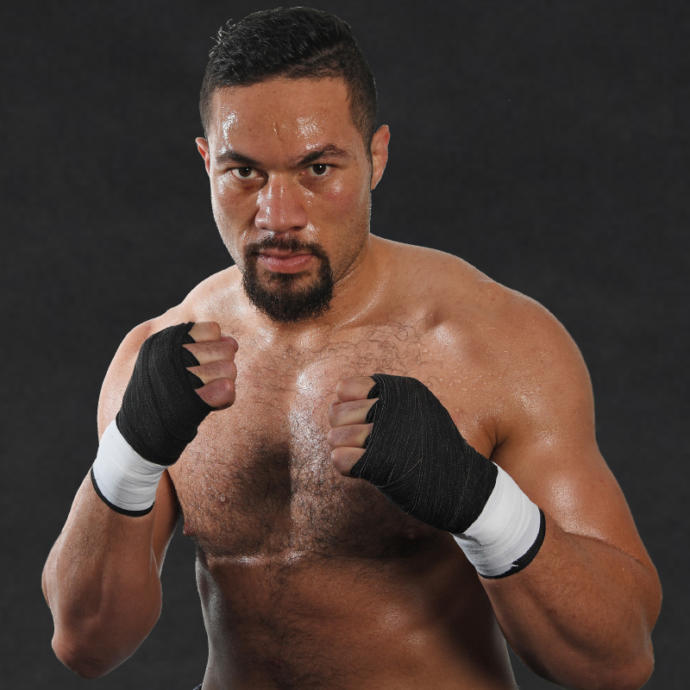 Ağırsiklet boks şampiyonu Anthony Joshua kemer birleştirme maçında yenilgisiz Joseph Parker ile karşılaşacak. Sizce kim kazanır ?