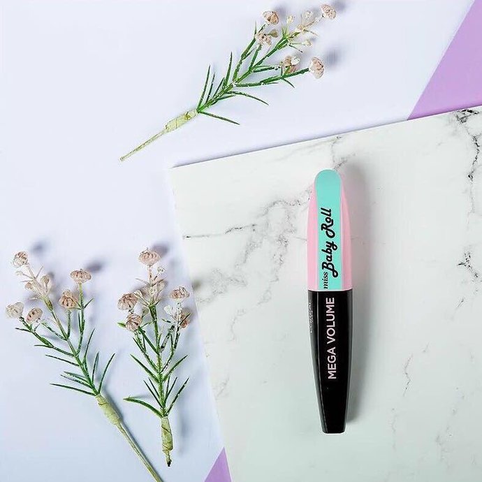 Baby Roll mascara denedim, deneyip memnun kalan var mı?