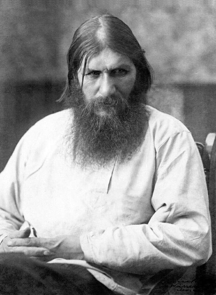 Rasputini tanıyormusunuz Rus çarı ve Rus kadınlarını peşinden sürükleyen adam daha önce duydunuz mu??