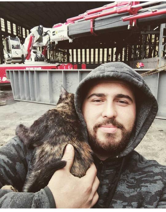 Merhamet etki merhamet bulasın. Çok zor olmasa gerek?