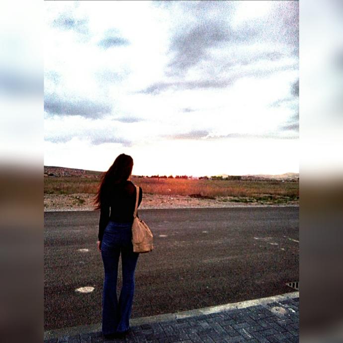 Manzaraya karşı fotoğraf çekilir misiniz?