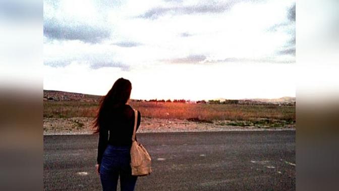 Manzaraya karşı fotoğraf çekilir misiniz?