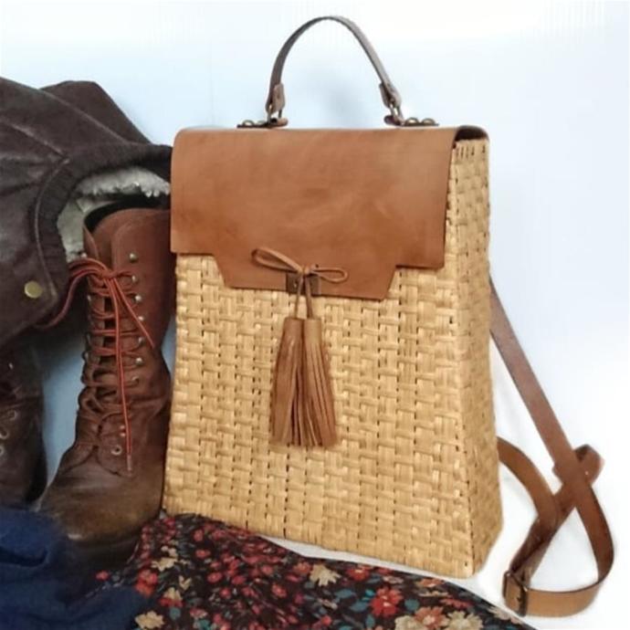 Sizce Hangi Çantayı Almalıyım ? Ya da Almalı mıyım  ?