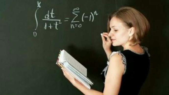 Okullarda en çok yapılan öğretmen tripleri nelerdir??