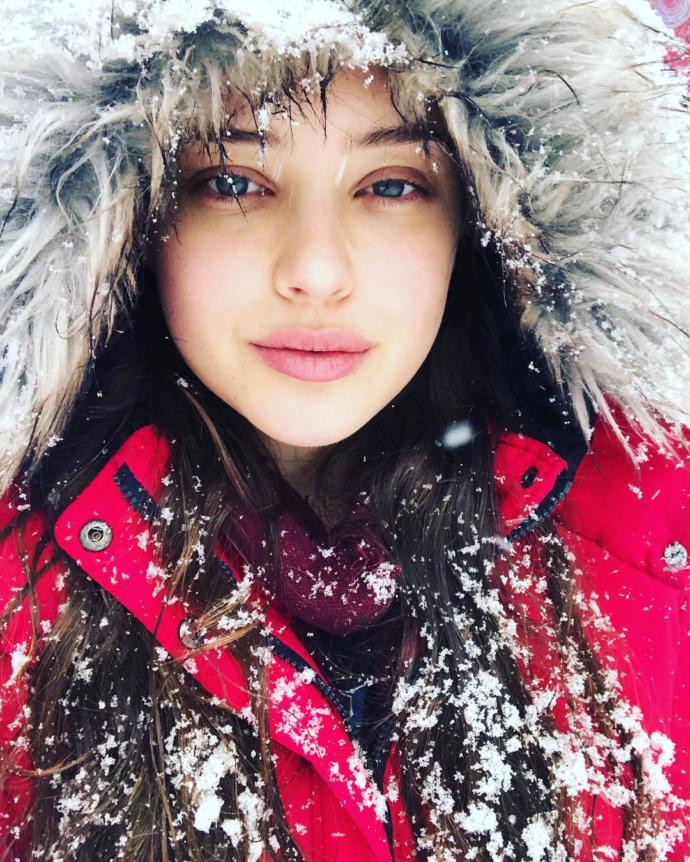 Katherine Langford güzel mi?