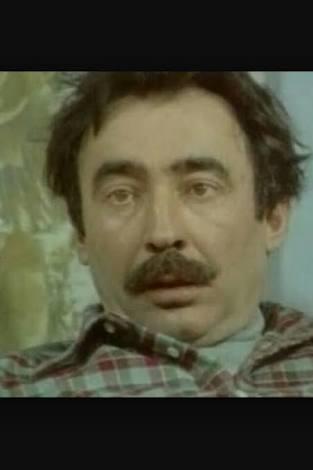 Kafede çalışırken bir erkek gözü hep göğüslerimde neden sürekli oraya odaklanıyor?