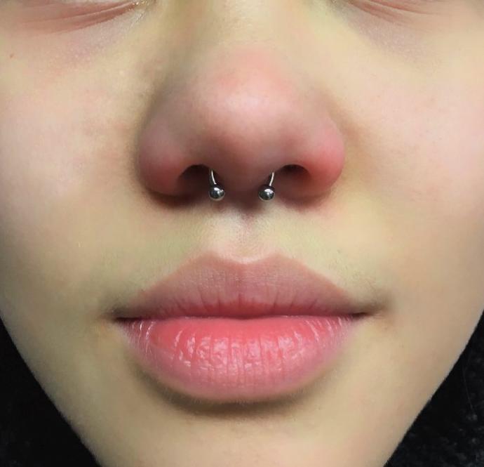 EVDE SEPTUM PİERCİNG YAPIMI?