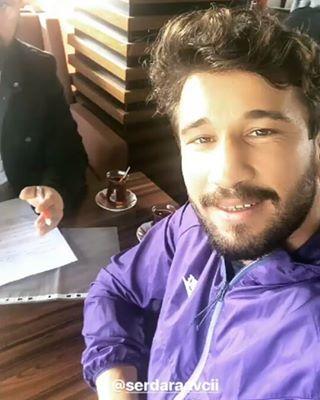 Kızlar, Survivor Adem Kılıççı Çok Yakışıklı Değil mi ??