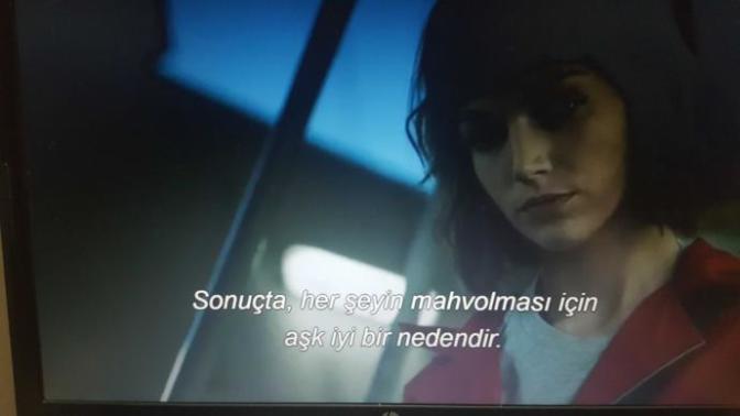 Her şeyin mahvolması için aşk iyi bir neden midir?