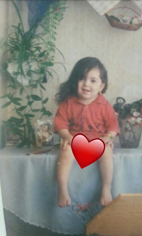 Küçükken mi daha güzeldiniz yoksa şimdi mi?