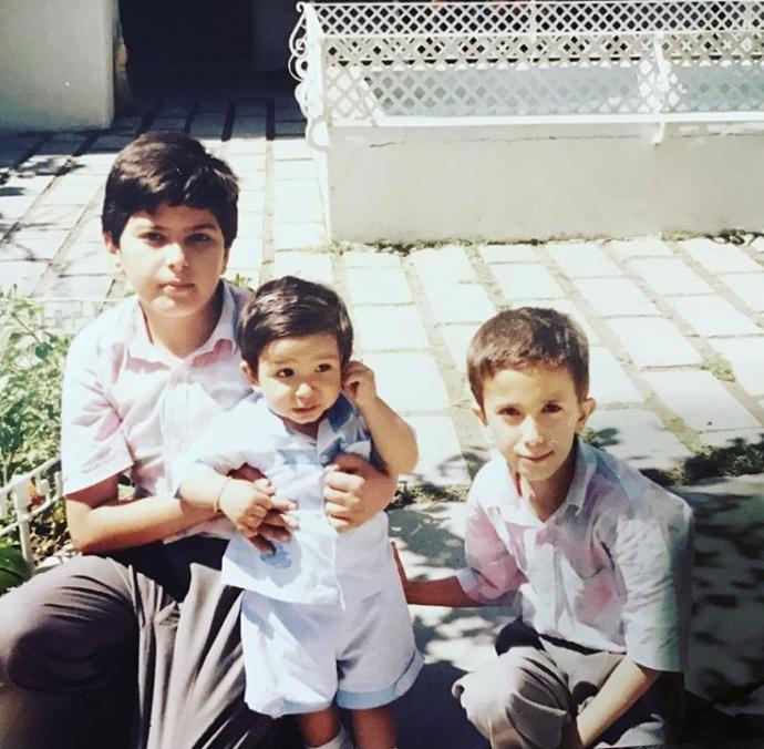 Küçükken mi daha güzeldiniz yoksa şimdi mi?