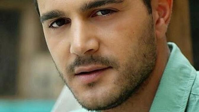 Kızlar, Burak Sevinç mi Burak Özçivit mi? Hangisini Tercih Edersiniz Hangisi daha seksi?