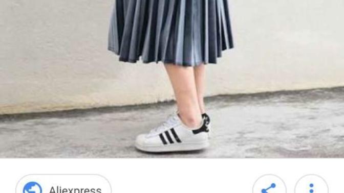 Sizce kisa boylu kızlar için pileli etek yakisir mo?