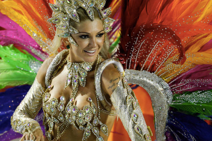 Rio Karnavalı'na gitmek ister misin?
