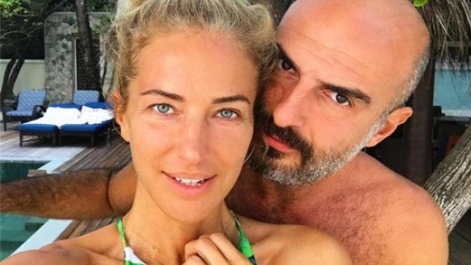 "İlk buluşmada hesabı erkek öder, bu bir görgü kuralı" diyen Burcu Esmersoy'a katılıyor musunuz?