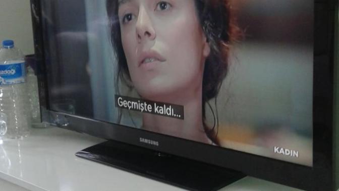 Fox tv nin altyazılı yayin yapmasini nasıl buluyorsunuz?
