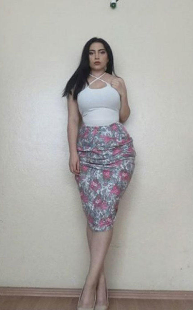 Trabzonlu Kim Kardashian olarak bilinen Dilan Dere nin kıvrımlı fiziği sizce güzel mi?