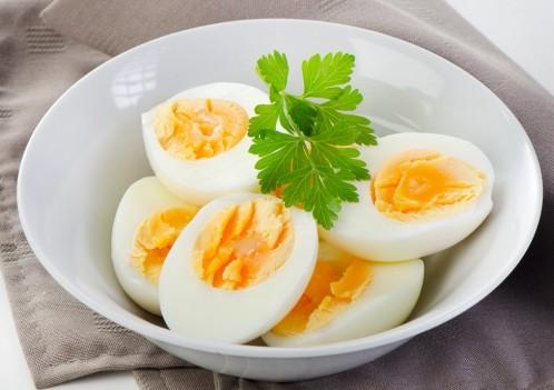 Her gün haşlanmış 1 yumurta tüketmenin sağlığa faydalarını biliyor musunuz?