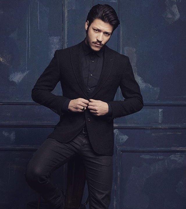 Oyuncu Kubilay Aka nasıl? Yakışıklı mı sizce?