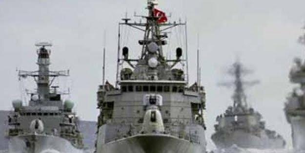 TSK düğmeye bastı! Bölgeye dev sevkiyat! TSK'nın böyle bir hamle yapması sizce doğru mu? Akdeniz'de biz de olmalı mıyız?