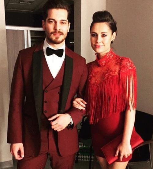 En son İçerde dizisinde izlediğimiz yakışıklı aktör Çağatay Ulusoy'a, listedeki fotoğraflara bakınca hangi lakabı takarsın?😁?