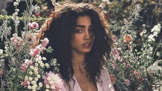 Kıvırcık saça keratin bakım olur mu?