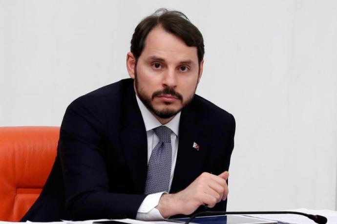 Parlamentomuzun son 30 yılda gördüğü en çekici erkek Berat Albayrak'ta hangisi daha baskın?